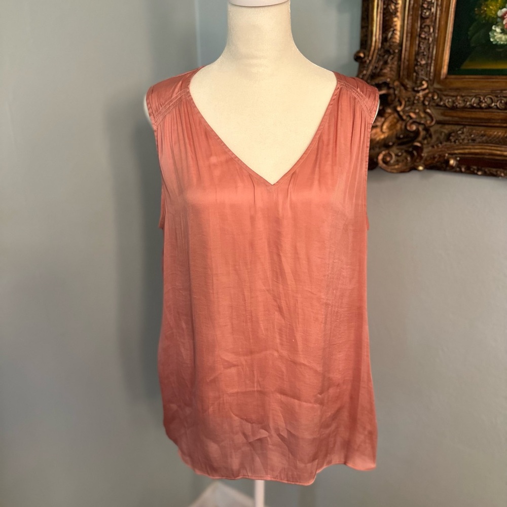 Banana Republic silk tank
